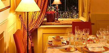 吉拉索利1号客栈 *